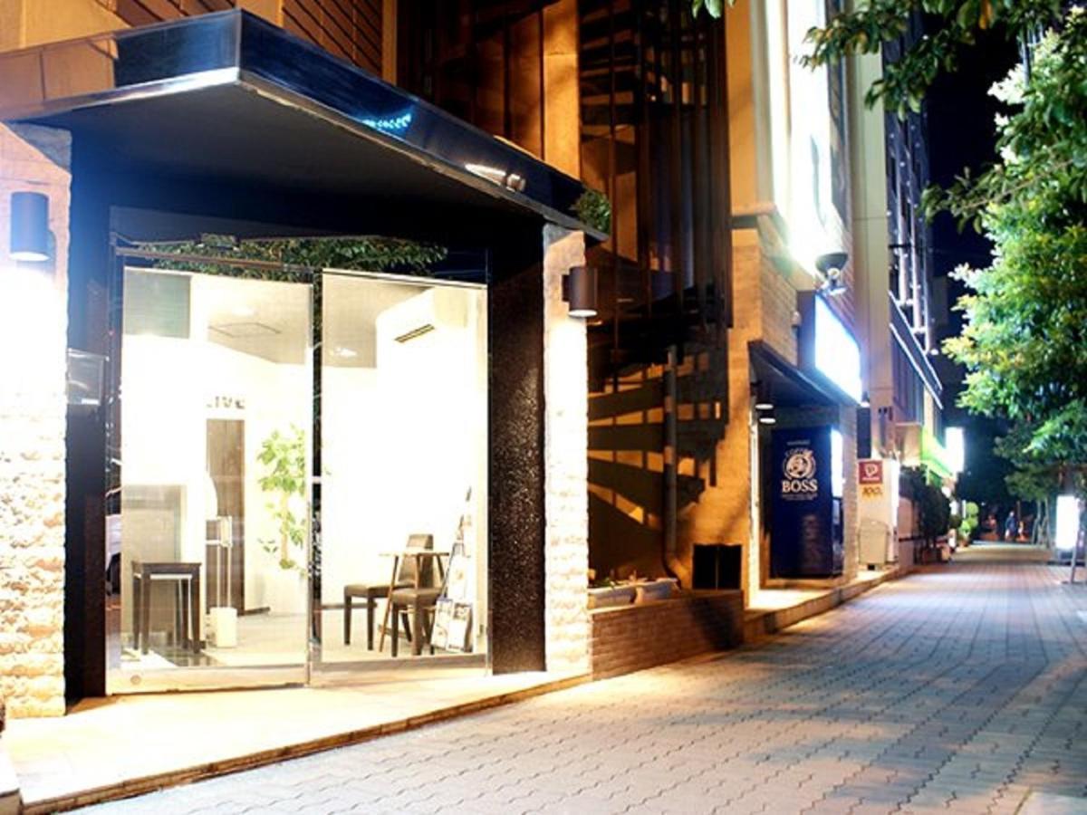 Hotel Livemax Budget Shinosaka Luaran gambar